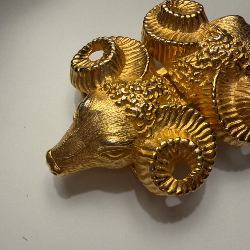 Vintage Signed Paquette Double Belt Buckle Sheep/Ram Horns Goldtone Interlocking - Picture 3 of 8